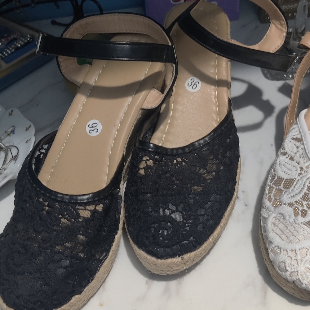 Never worn wedges